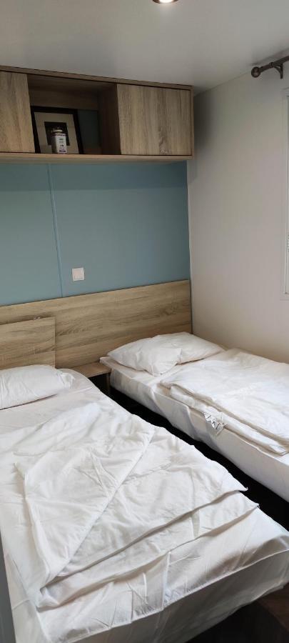 Assist' Mobil Home 397 - Mobil Home 3 Chambres 2 Salles De Bain , Au Calme Onzain Exterior photo